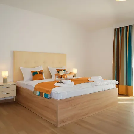 Holiday Mariva - Mlk322 By Interhome